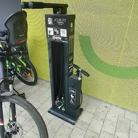 First -- Zoliborz 5 Apartman Varsó